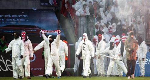 الاتحاد الألماني يفتح تحقيقا في أعمال شغب شهدتها إحدى مباريات بوندسليجا